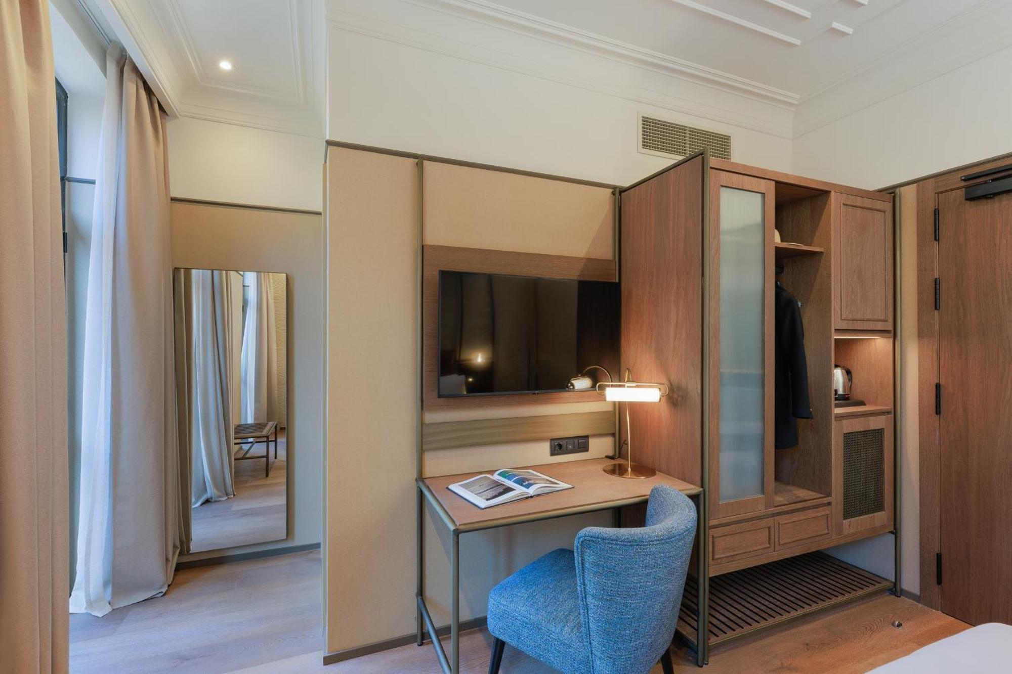 Hotel Medinaceli New Reopening 2025 Barcelona Room photo